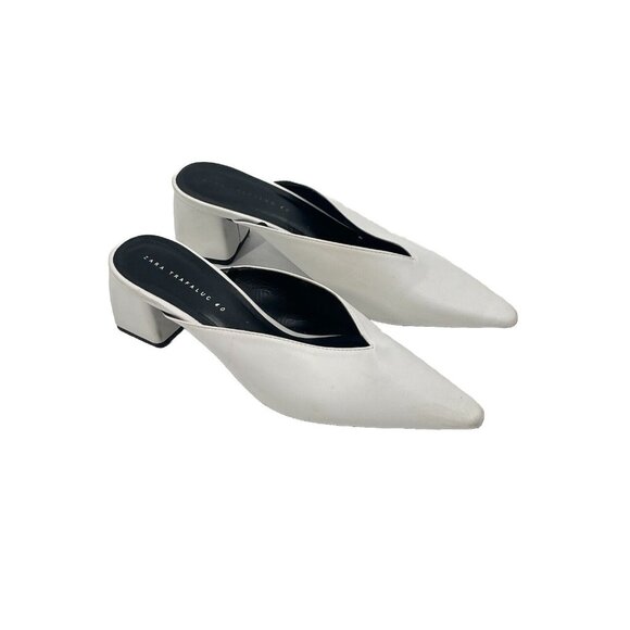 Zara Shoes - Zara White Faux Leather Block Heel Pointy Toe Shoe Sz 40 Sz 9.5